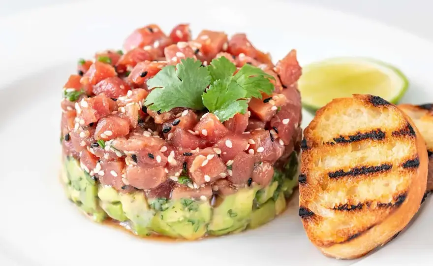 Tartare de bar - réussir un plat net et élégant