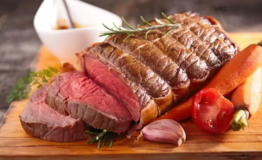 Rôti de bœuf au four - cuisson, température et repos