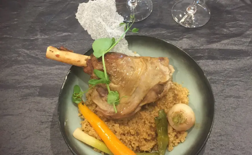 Vin et souris d'agneau - L'accord parfait dévoilé
