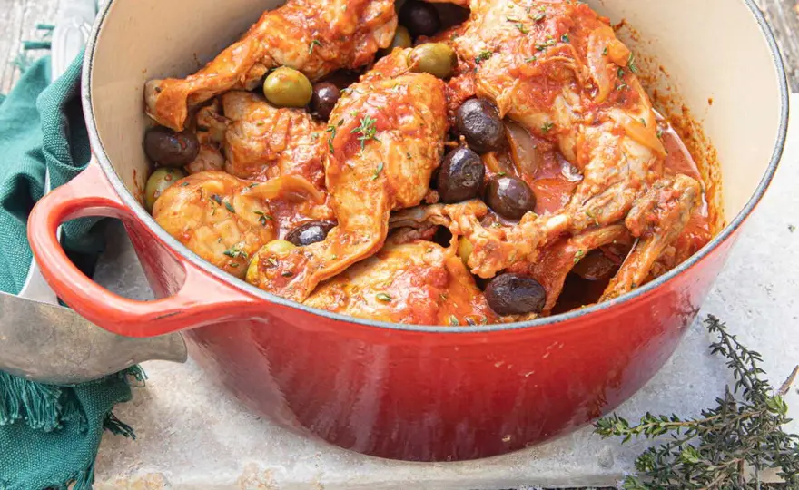Lapin aux olives - la recette de cocotte fondante