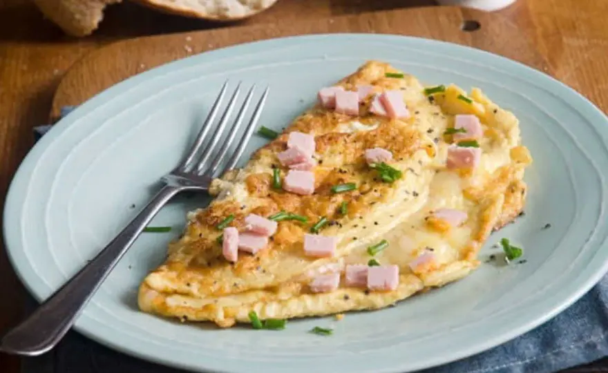Omelette jambon fromage - la méthode simple pour la réussir