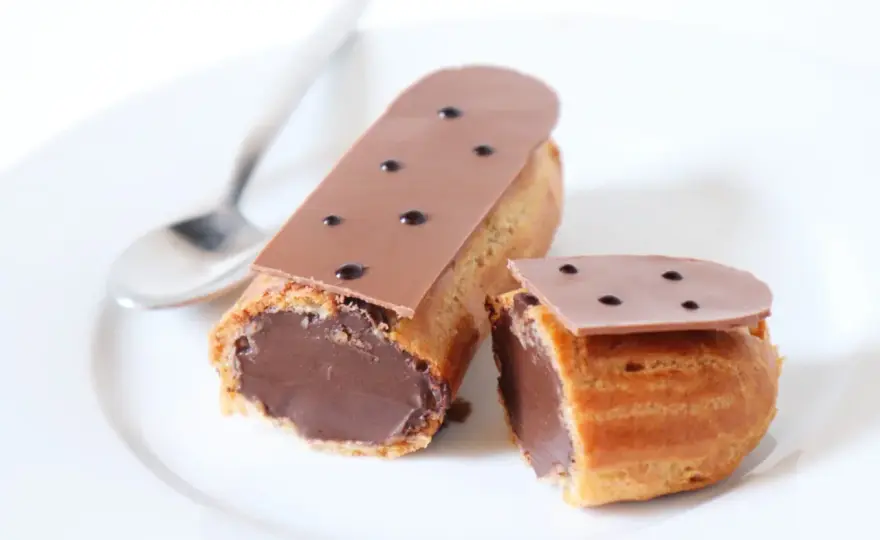 Éclair au Chocolat Maison - La Recette Parfaite et Sans Stress