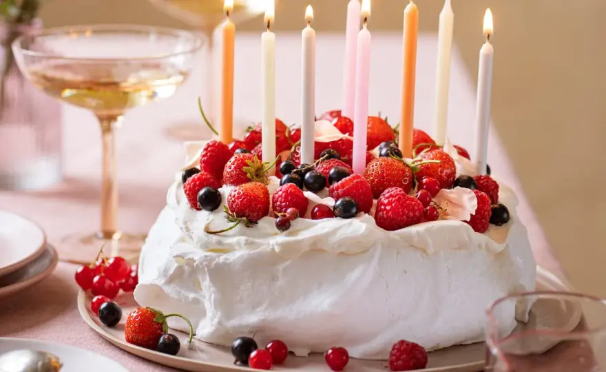 Pavlova aux fruits rouges - Le secret d'un dessert inoubliable