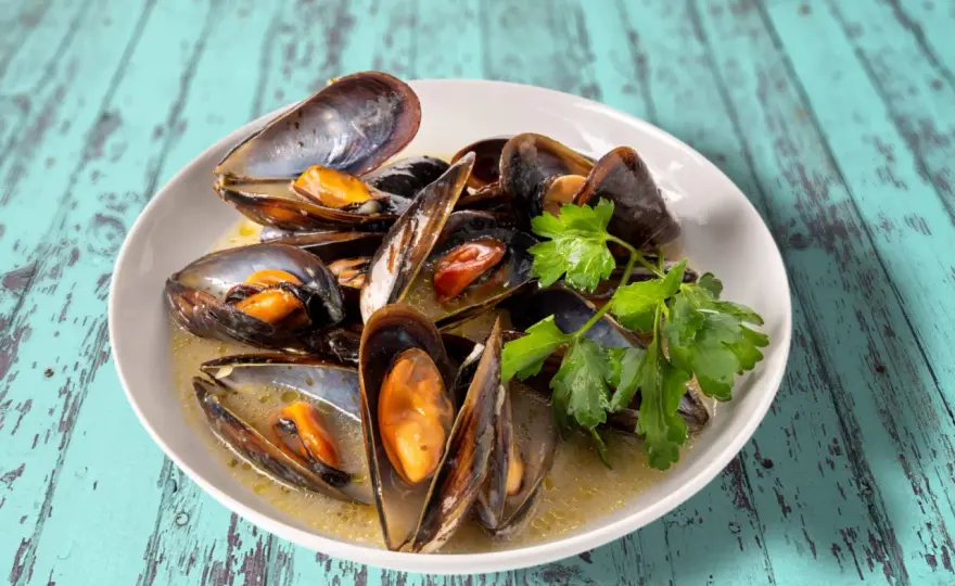 Moules au roquefort, la recette d'un bistrot bien équilibré