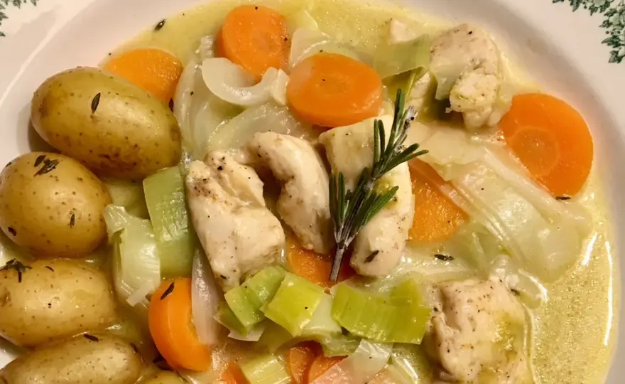 Waterzooi de poisson - La recette belge parfaite et légère