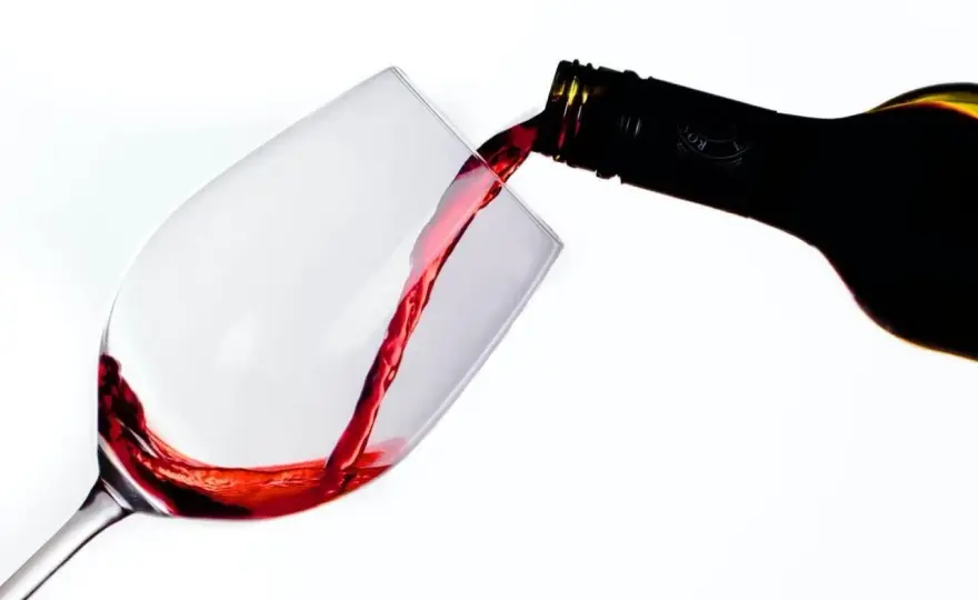 Macération du vin rouge - Le secret de sa couleur et de ses arômes