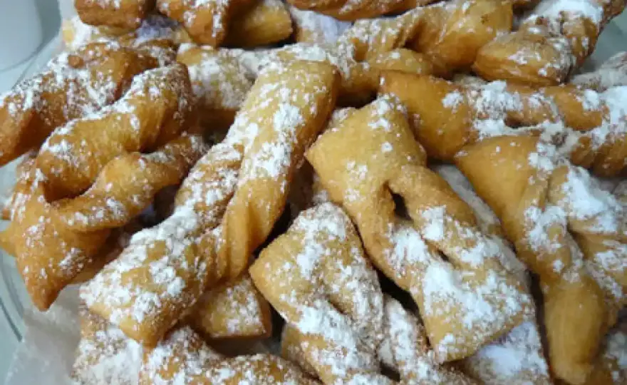 Bugnes lyonnaises - Recette croustillante et facile