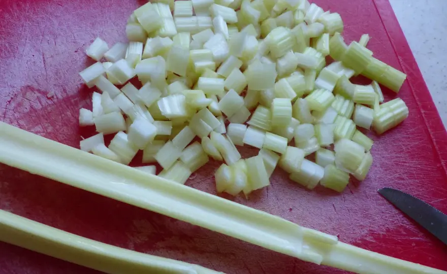 Céleri branche fondant au parmesan et citron - la bonne méthode