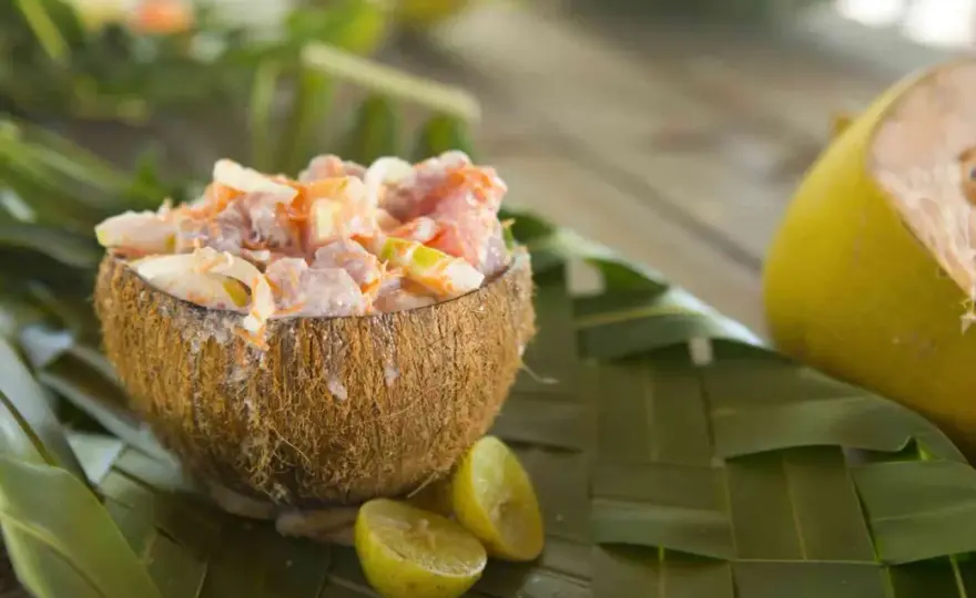 Poisson cru au lait de coco - La recette tahitienne parfaite